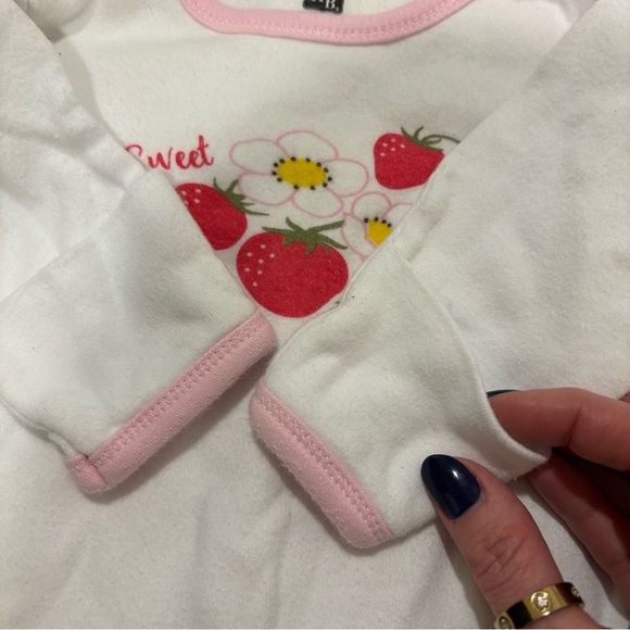 Baby Girl Sleepwear Bundle! 3x Comfy Cubs Swaddles & 3x Hudson Nightgowns - Picture 3 of 7